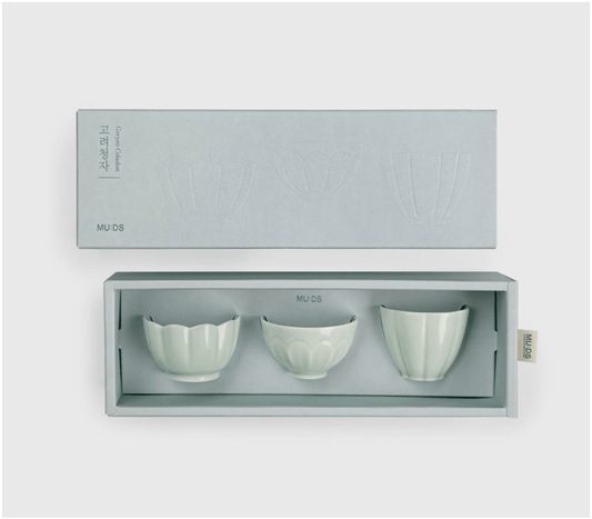 Korean traditional Goryeo celadon teacup set