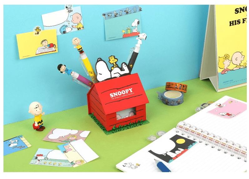 Snoopy Peanuts Standing Pencil Case Props Memo Box