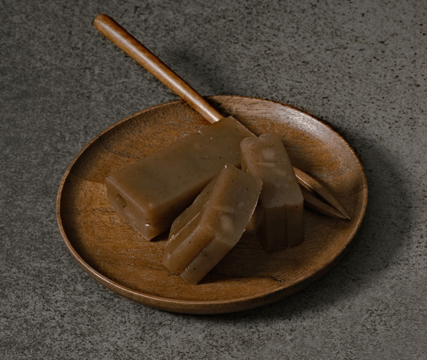 Korean tradition Dessert Chestnut YangGaeng (10 pieces)