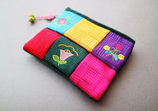 Korean traditional Quilt Coin purse Ramie flower embroidery